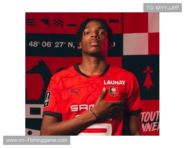 雅凯青训出身雷恩，职业生涯稳步提升